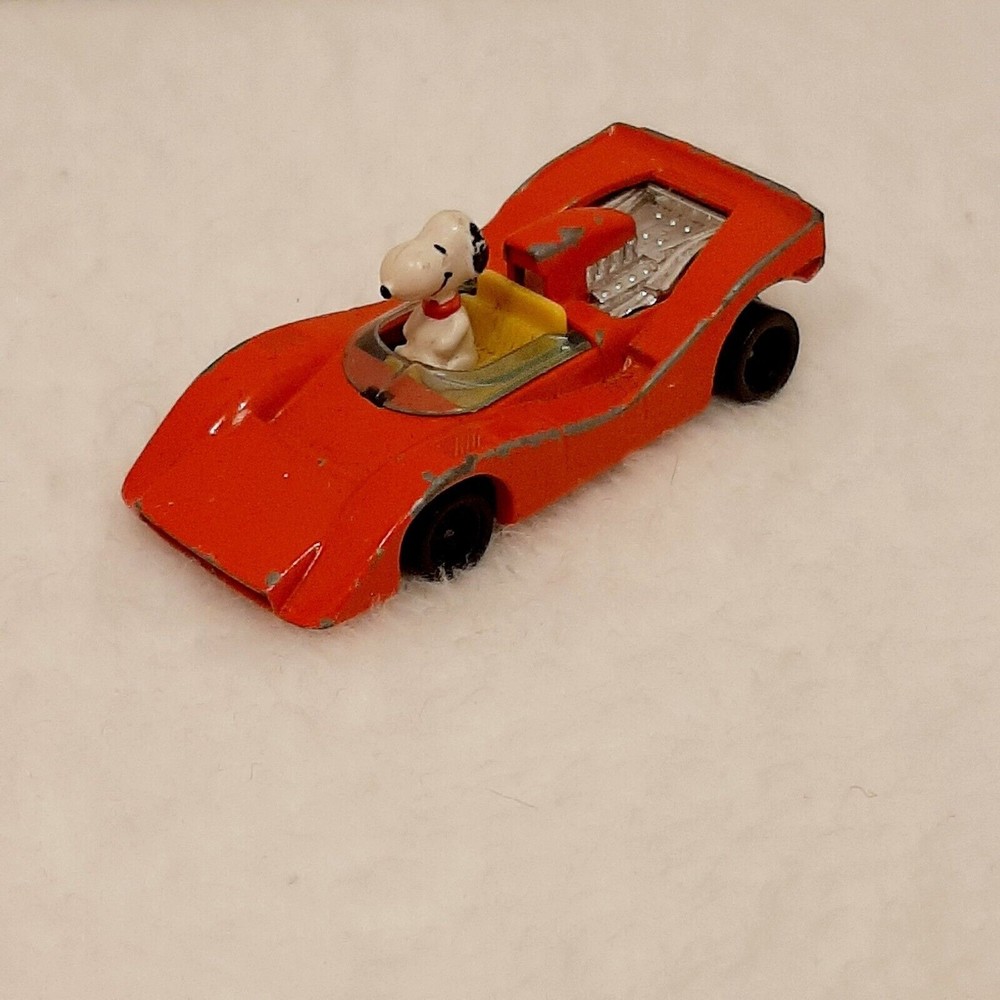 Vintage Peanuts Gang Snoopy In A Red Race Car Aviva 1958 Japan Die Cast